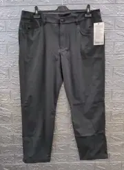 New Lululemon ABC Classic Fit 5 Pocket Black Sz. 34