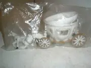 NEW SEALED Cinderella Bride Groom Carriage Horses Cake Topper Wedding (9)