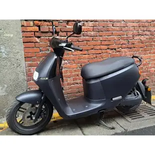 睿能GOGORO125 環保電動機車特價助銷中