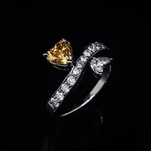 黑色18K金天然濃彩黃橘鑽石戒指 基隆克拉多