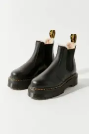 Dr. Martens Women's 2976 Quad Chelsea Platform FL Black Pisa Leather US 7