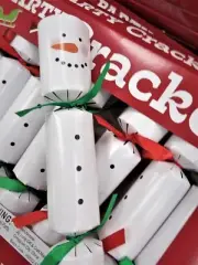 Christmas PARTY CRACKERS SNOWMAN snowmen Valentine's Birthday Holiday NEW Set 8