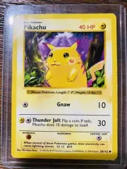 POKEMON CARD BASE SET PIKACHU SHADOWLESS RED CHEEKS 58/102