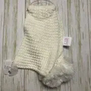 Love 2 Design Knit Short Scarf Snowball Cream Color