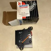 NOS MOPAR 4047512 TEMP GAUGE W/ LED, 6 MARKS ON C 79-80 FULL SIZE; D DIPL,