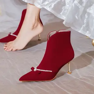 婚鞋女紅色靴子女秋冬季秀禾中式新娘加絨蝴蝶結高跟短靴細跟婚靴