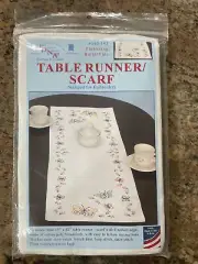 JDNA embroidery kit: Table Runner/Scart-Fluttering Butterflies (Floss included!)
