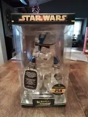 HIKARI JAPANESE VINYL STAR WARS CLONE TROOPER FIGURE 250 MADE