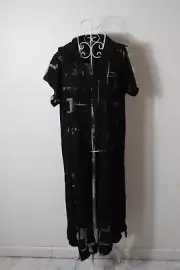 Size M Women's "Taking Shape" Gorgeous Black Dress. Brand New. Bargain Price.