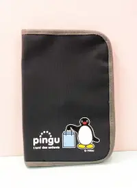 在飛比找樂天市場購物網優惠-【震撼精品百貨】Pingu 企鵝家族 證件套-黑灰#7283