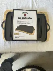 JIM BEAM CAST IRON GRILL PAN PRE-SEASONED AND WOOD TRIVET BRAND NEW