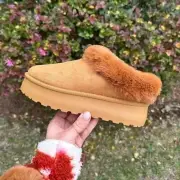 Tazz-y Fur Slide On - Chestnut