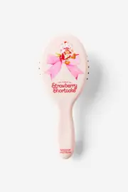 [Cotton On Kids] Cotton On Kids - Strawberry Shortcake Kids Hair Brush - Lcn ssc strawberry shortcake/tea party pink SOLID LCN SSC STRAWBERRY SHORTCAKE/TEA PARTY PINK