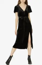 NWT $139 sanctuary Black Velvet V-Neck Waist Tie Side Split Midi dress Sz S
