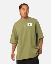 [JORDAN] Jordan Flight Essentials Oversized T-shirt Sky J Light Olive - Size M M Sky J Lt Olive