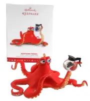 2016 Hallmark Disney Pixar Finding Dory NEWFOUND FRIENDS Ornament Hank & Dory