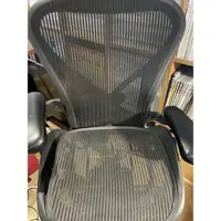 在飛比找蝦皮購物優惠-Herman Miller Aeron 辦公椅 二手商品 B