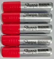 Sharpie Permanent Marker - Magnum - 5x Marker with Chisel Tip in RED
