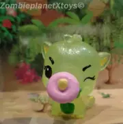 HATCHIMALS COLLEGGTIBLES figure YELLOW GREEN RHINO RHOOBY W/ DONUT SNACK SQUAD