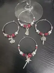 Beautiful Wine Glass Charm Rings Set Of 4 red