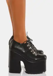 [Lamoda] Resolution Platform Boots