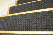 13 Step 100% Rubber LAYER of CARPET FLUFF Indoor Outdoor Stair Treads Non-Slip
