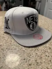 NEW Brooklyn Nets Hat Cap Snap Back OSFA Mitchell & Ness Gray White NBA Mens