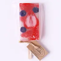在飛比找蝦皮購物優惠-Fruit Candy Bar Soap Strawberr