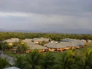 婆羅洲高爾夫球度假村Borneo Golf Resort