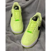 在飛比找蝦皮購物優惠-Nike Air Force 1 Low Smile Swo