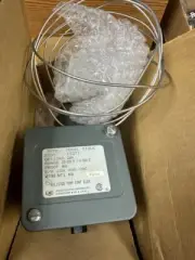 UNITED ELECTRIC E105 13271 TEMPERATURE SWITCH T229697 W43