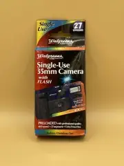 Walgreens 27 Photo Single Use 35mm Camera With Flash Preloaded Expired 03/2010