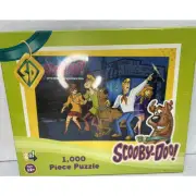 GO GAMES SCOOBY-DOO & GANG CRYSTAL COVE 1000 PIECE PUZZLE