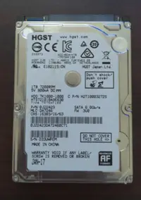 在飛比找露天拍賣優惠-HGST 2.5" 1T HTS721010A9E630 良