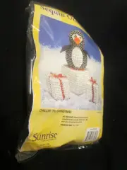 SUNRISE Craft Chillin Till Christmas Penguin Sequin Ornament Kit 512782