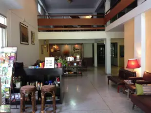 索薩拜旅館