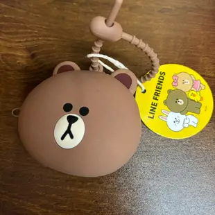 🌈零玖捌柒🌈台灣現貨 LINE 熊大 兔兔 莎莉 硅膠 零錢包 耳機包