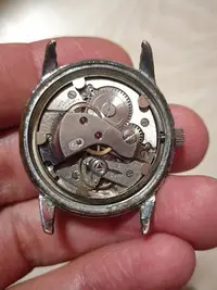 在飛比找Yahoo!奇摩拍賣優惠-出售瑞士古董山度士手動機械手錶。成色一般。視頻圖片可見。機芯