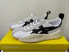 Onitsuka Tiger ACROMOUNT 1183B257 101 White Black Unisex Shoes US 7.5-14