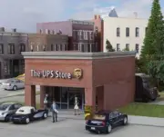 WALTHERS Cornerstone 9334112 1/87 HO Scale The UPS STORE structure kit+2 dropbox