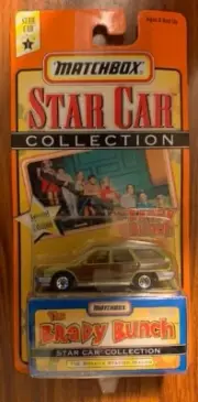 1998 Matchbox Star Collection Series 1 The Brady Bunch Station Wagon NIP