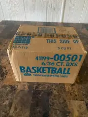 1990 FLEER BASKETBALL FACTORY SEALED CASE 6 / 36 MICHAEL JORDAN