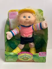 Cabbage Patch Kids Doll Blonde Hair "Willow Eloise" Adoption Papers 14"
