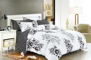 Chateaux Quilt/Doona/Duvet Cover Set (Super King Size) Black White