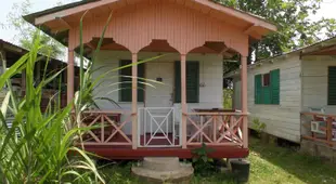 Jah B's Cottages on Beach Road-Negril