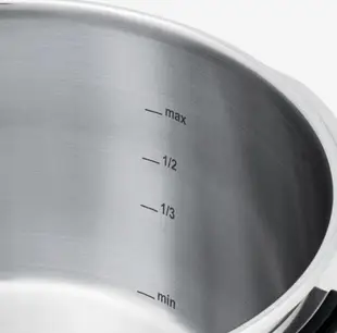 德國 Fissler vitaquick 新款 藍點 10L  10.6-Quart 壓力鍋 快鍋    現貨