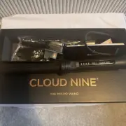 THE CLOUD NINE MICRO WAND IN BLACK WITH HEAT RESISTANCE GLOVE BNIB