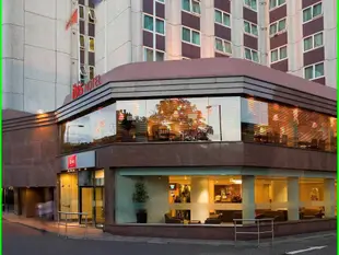 宜必思倫敦伯爵府飯店Ibis London Earls Court Hotel