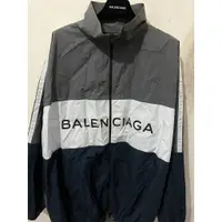 在飛比找蝦皮購物優惠-Balenciaga 風衣外套