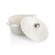 Le Creuset Signature 9-Qt. White Enameled Cast Iron Enamel Dutch Oven NEW IN BOX